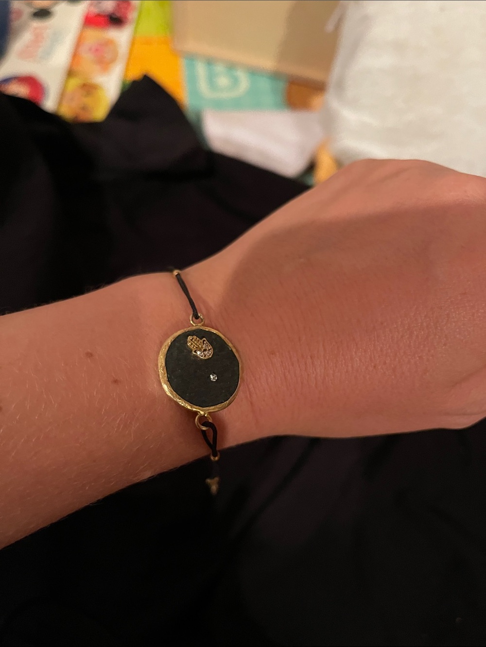 Handcrafted Black and Gold Round Disc Bracelet